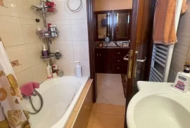 Greqi shitet Vile 3 Katshe 242 m² 420.000€, Shitje