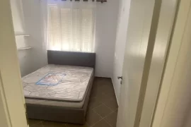 Tirane, Apartament me qira ne Fresk 450 Euro , Location