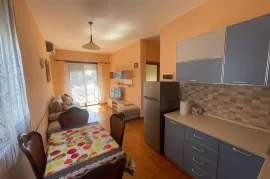 Apartament me qira ne Golem 300 Euro , Ενοικίαση