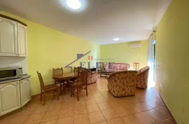 Prane Xheko Imperial, Zyrë/Apartament 3+1 me qira, Location