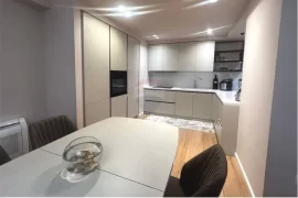 Apartament 2+1 me Qera, Bllok, Ενοικίαση