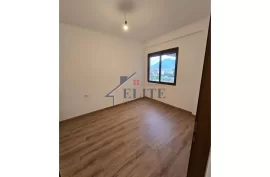 Rruga e Dibrës pranë QSUT,apartament 1+1 në shitje, Sale