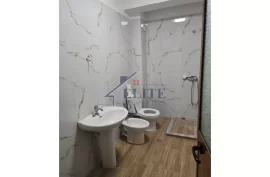 Rruga e Dibrës pranë QSUT,apartament 1+1 në shitje, Sale