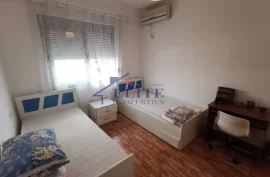 Astir prane Artistit, apartament 2+1 me qira , Alquiler