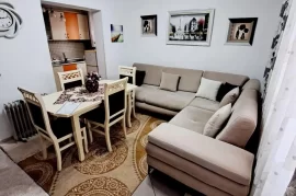 Shitet apartament 3+1,afer valutes,Kavaje, Πώληση