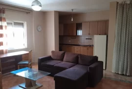 Apartament 1+1 per shitje tek Rruga Elbasanit, Alquiler