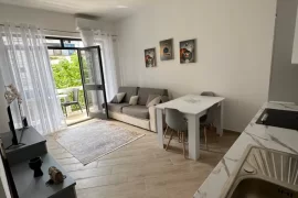 apartament i ri 2+1 me qera, Bérlés