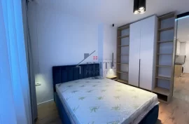 Pallatet Shallvare, apartament 1+1 ne shitje, Πώληση