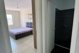 Kavaje,apartament 1+1,pallat I ri,rruga Josif Budo, Eladás