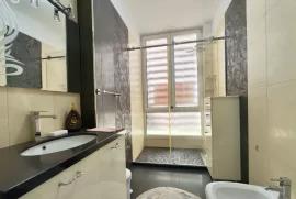 Tirane, Apartament 3+1  per shitje tek Porcelani, Eladás