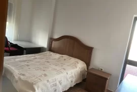 JEPET ME QERA... APARTAMENT 2+1 TE INXHINJERIA E N, Qera