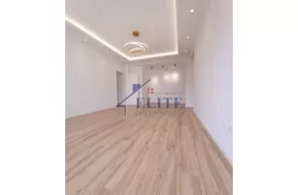 Zogu i Zi, apartament 2+1 ne shitje, Vente