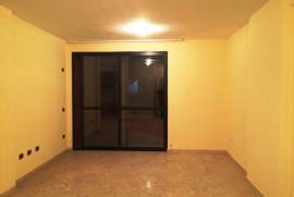 Apartament i pershtatshem dhe per zyra me qera, Location