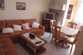 APARTAMENT ME QIRA 2+1, RRUGA E ELBASANIT, Huren