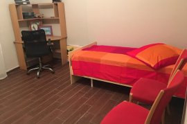 APARTAMENT ME QIRA 3+1, RRUGA MUJO ULQINAKU, Qera