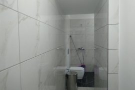 Jepet me qira apartament 2+1, Ali Demi, Alquiler