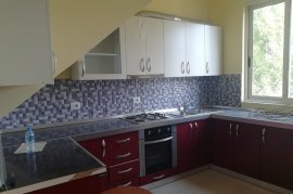 Jepet me qira apartament 3+1, Tregu Elektrik, Huren