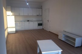 APARTAMENT ME QIRA 1+1 RRUGA FERIT XHAJKO, Huren