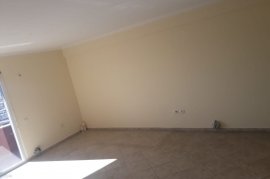 Shitet apartament 2+1 në qendër të Tiranës, Venta