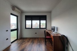 Apartament 3+1 ne shitje ne zonen e Bllokut, Vente