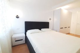 Apartament 2+1 ne Zemer te Bllokut, Huren