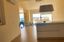 Tirane,shes Vile 4 kateshe 491 m²(KODRA E DIELLIT), Vente