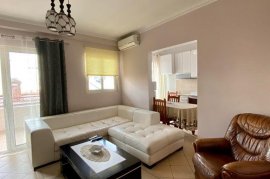 Jepet me qera apartament 1+1 Kodra e Diellit , Ενοικίαση