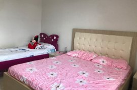 Shitet, Apartament 3+1, Kinostudio, Tiranë. 85,000, Sale