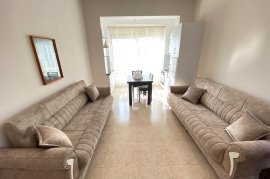 Jepet me qera apartament 2+1 Bulevardi Zogu 1, Miete