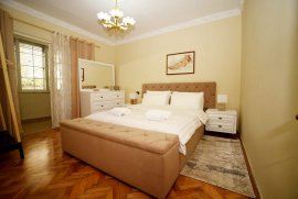 Jepet me qira apartament 2+1 i mobiluar tek Rr. Fo, Qera