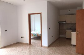 Qera, Apartament 1+1, Fresku, Tiranë 140 € /Muaj, Ενοικίαση
