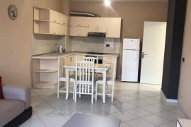 Jepet me qera apartament 2+1 Astir , Bérlés