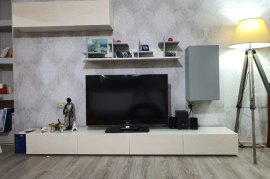  Rr e Zallit jepet me qira apartament 2+1, Ενοικίαση