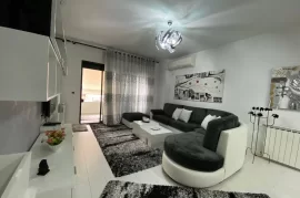 Apartament 2+1 me qira te “Komuna e Parisit”, Affitto