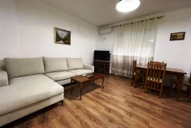 Apartament 2+1 me qira prane Bllokut, Bérlés