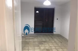 Tirane,shes Hyrje 2+1, Kati 4 ,75 m² (21 Dhjetori), Eladás