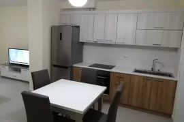 Super Vile me 6 apartamente per shitje prane UET. , Venta