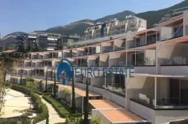 Vlore,shes Hyrje luksi 1+1+A+BLK 92 m²(MARINA BAY), Verkauf