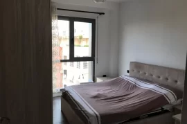 Apartament 2+1 me qira  Rr Kosovareve , Qera