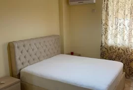 Apartament 2+1 me qira prane 21 Dhjetorit, Ενοικίαση