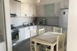 Apartament 2+1 me qira rruga kosovareve, Affitto