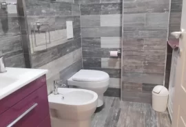 2+1+2wc & Parkim ( Residenca Kod. Diellit 2 ) , Qera