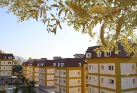 OKAZION TE LIQENI I FARKES...APARTAMENT 1+1, Πώληση