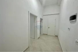 Apartament 2+1 ne Shitje tek News 24, Shkoze, Vente