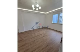 Globe Rruga e Kavajes, apartament 2+1 në shitje, Πώληση