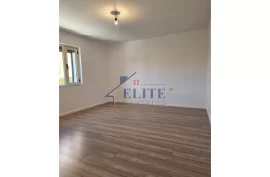 Xhamia e Tabakve, apartament 1+1 në shitje, Πώληση