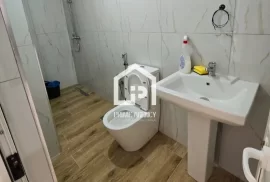 SHITET APARTAMENT 2+1/Rruga Xhanfize Keko , Eladás