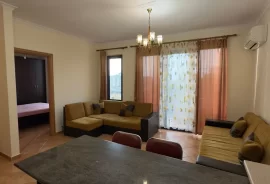 Apartament me qira tek Pjeter Budi 500 Euro , Location