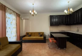 Apartament me qira tek Pjeter Budi 500 Euro , Huren