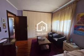 SHITET: Super APARTAMENT 2+1+2/ Pranë Market Joena, Πώληση